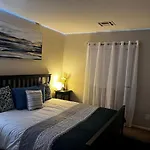 Spacious, Chic 3Bd, Sleeps 8 Convenient To Everything